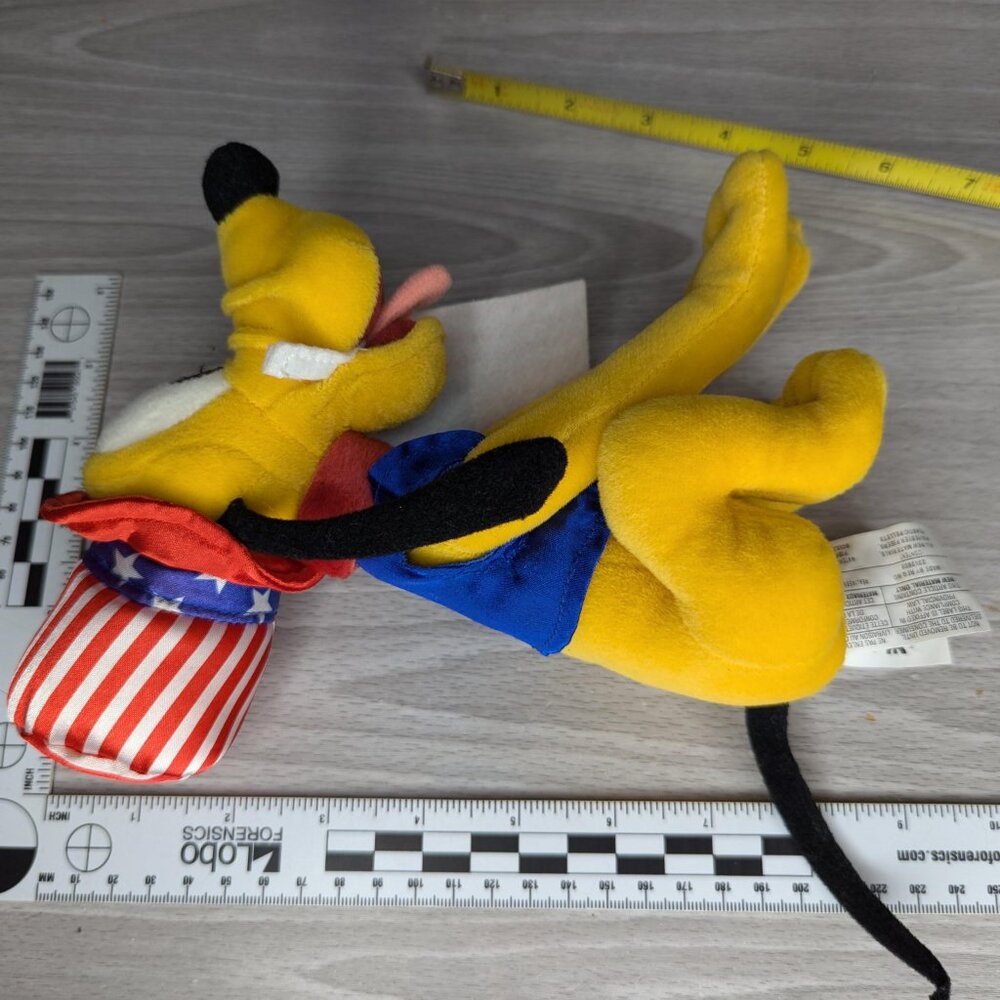Vintage Disney Store Patriotic Beanie Plush Characters Pluto, Pooh & Eeyore - Picture 13 of 14
